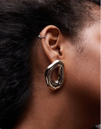 Earle rounded earrings in gold