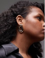 Earle rounded earrings in gold