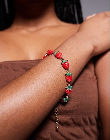 strawberry bracelet in red