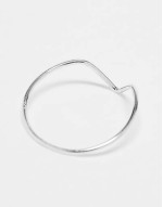 V ring in sterling silver