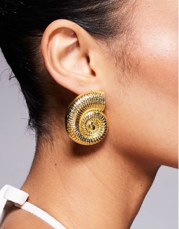 oversized shell stud earrings in gold